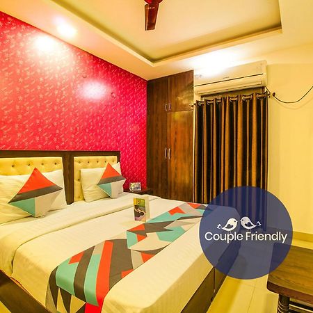 Fabexpress Tp Suite Near Igi Airport Нью-Дели Экстерьер фото